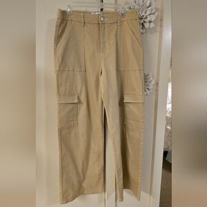 Beige cargo pants wide leg size9